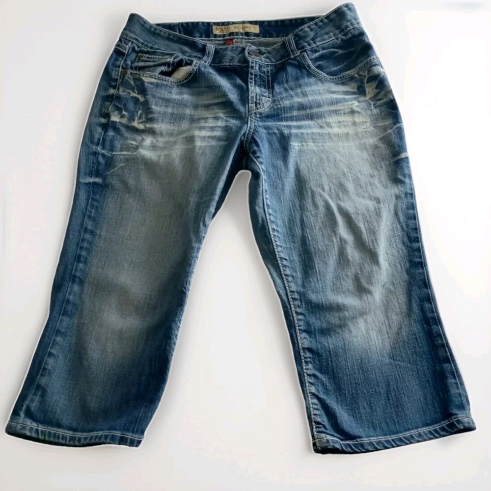 BKE Denim by Buckle Size 31 Culture 19 Inch Crop Stretch Mid-Rise Capri Jeans
